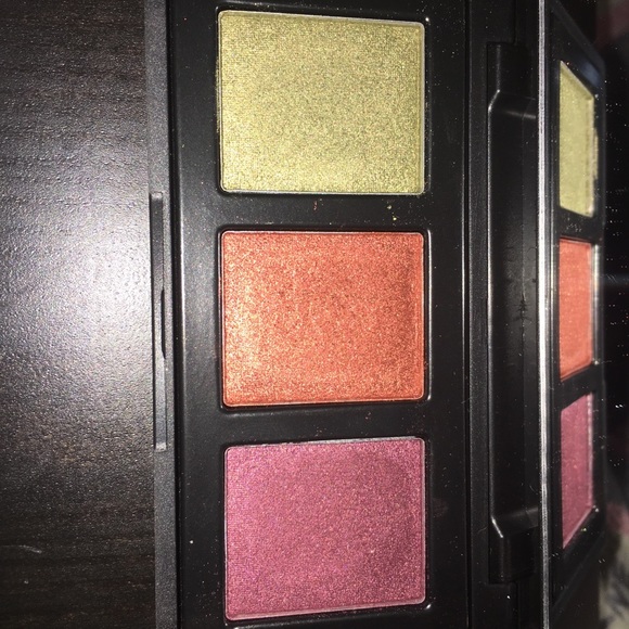 Naked cosmetics  Palette - Picture 2 of 2
